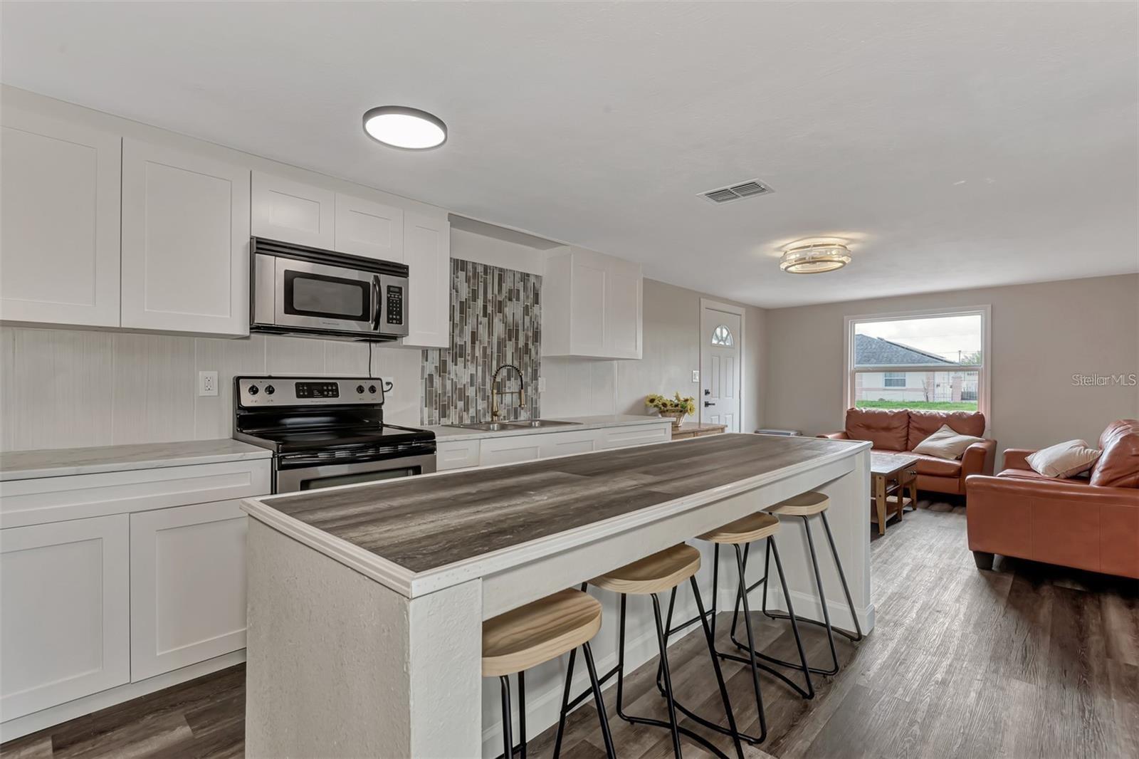 WARM MINERAL SPGS - Residential Lease