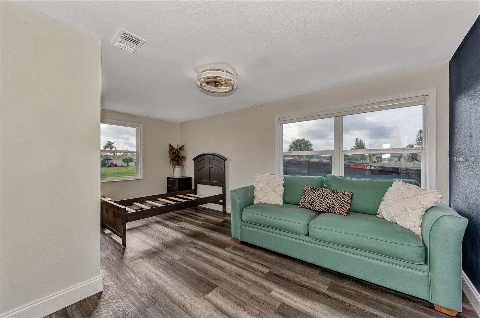 WARM MINERAL SPGS - Residential Lease