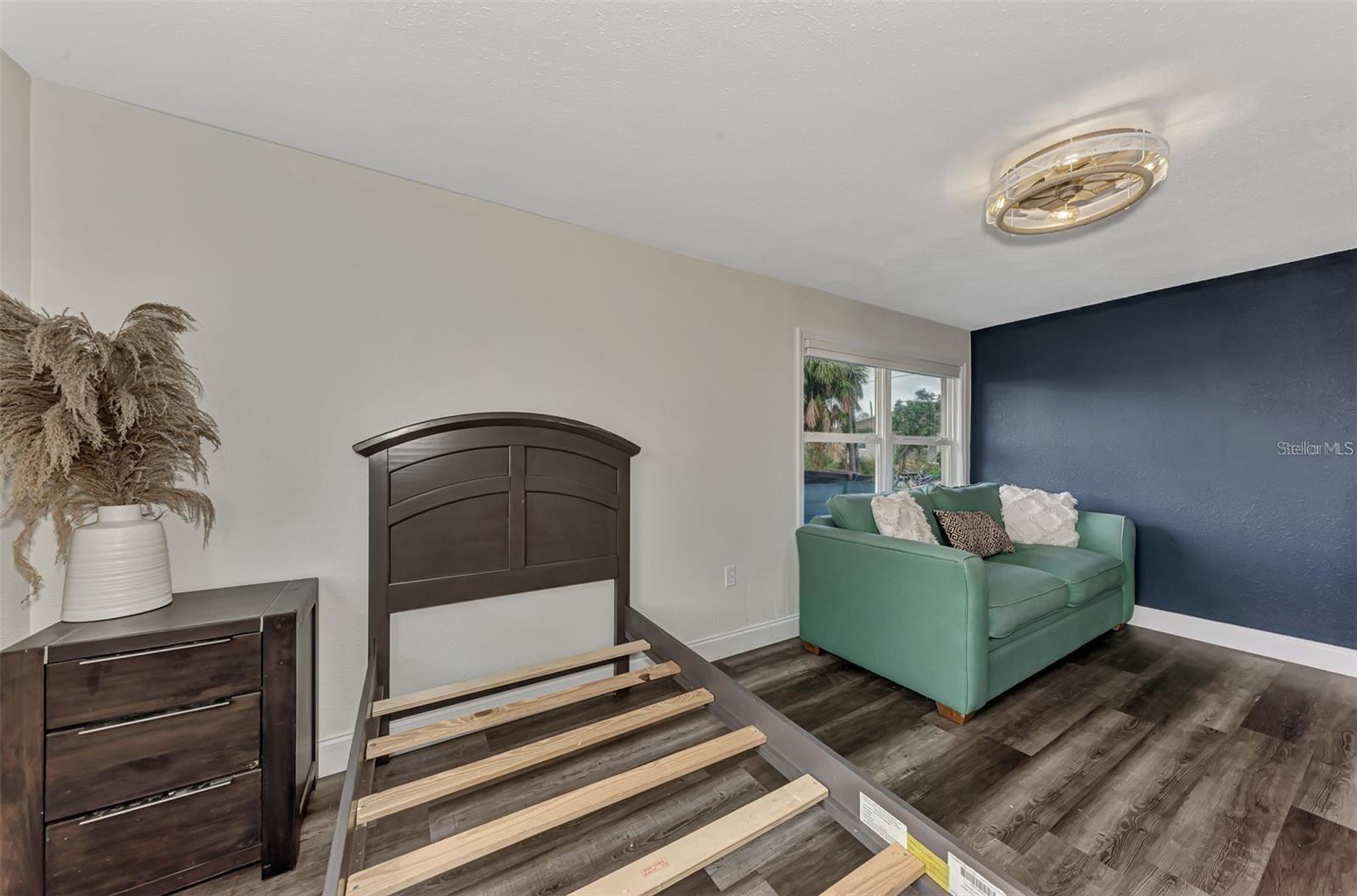 WARM MINERAL SPGS - Residential Lease