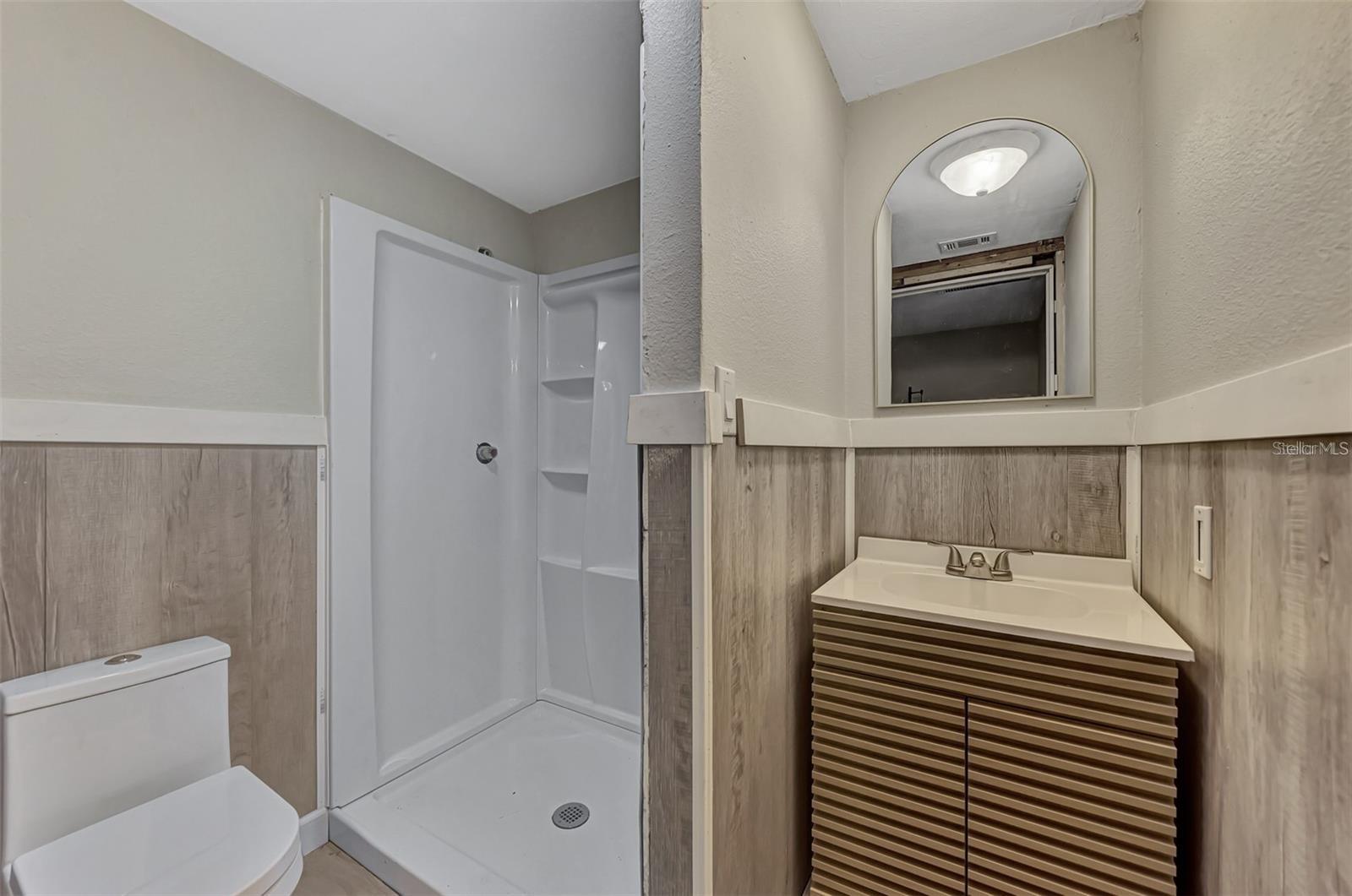 WARM MINERAL SPGS - Residential Lease