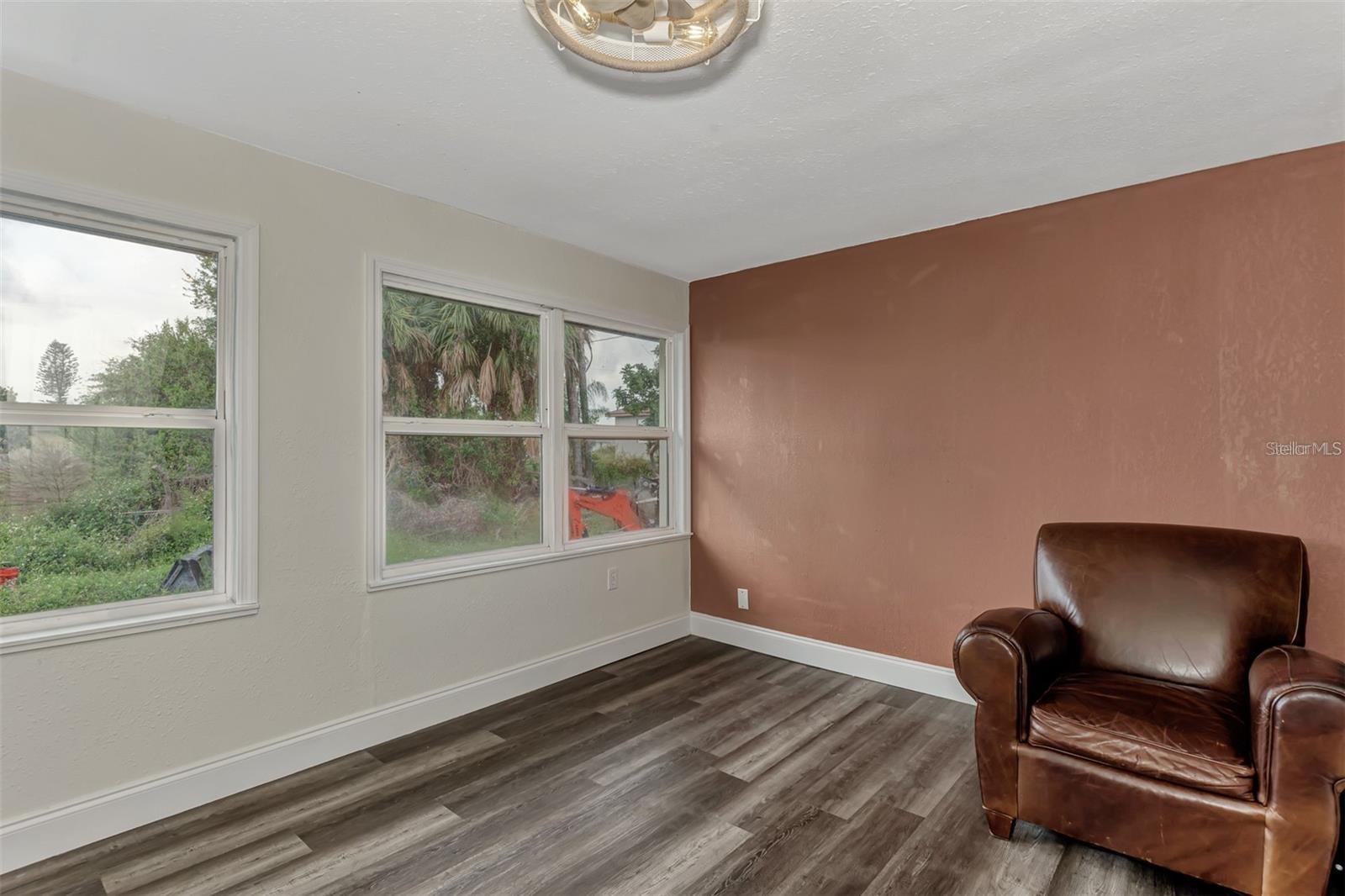 WARM MINERAL SPGS - Residential Lease