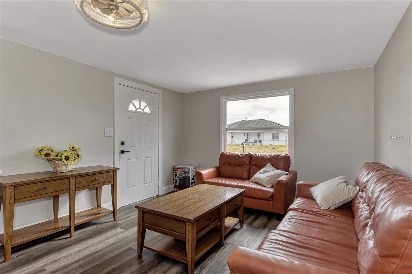 WARM MINERAL SPGS - Residential Lease