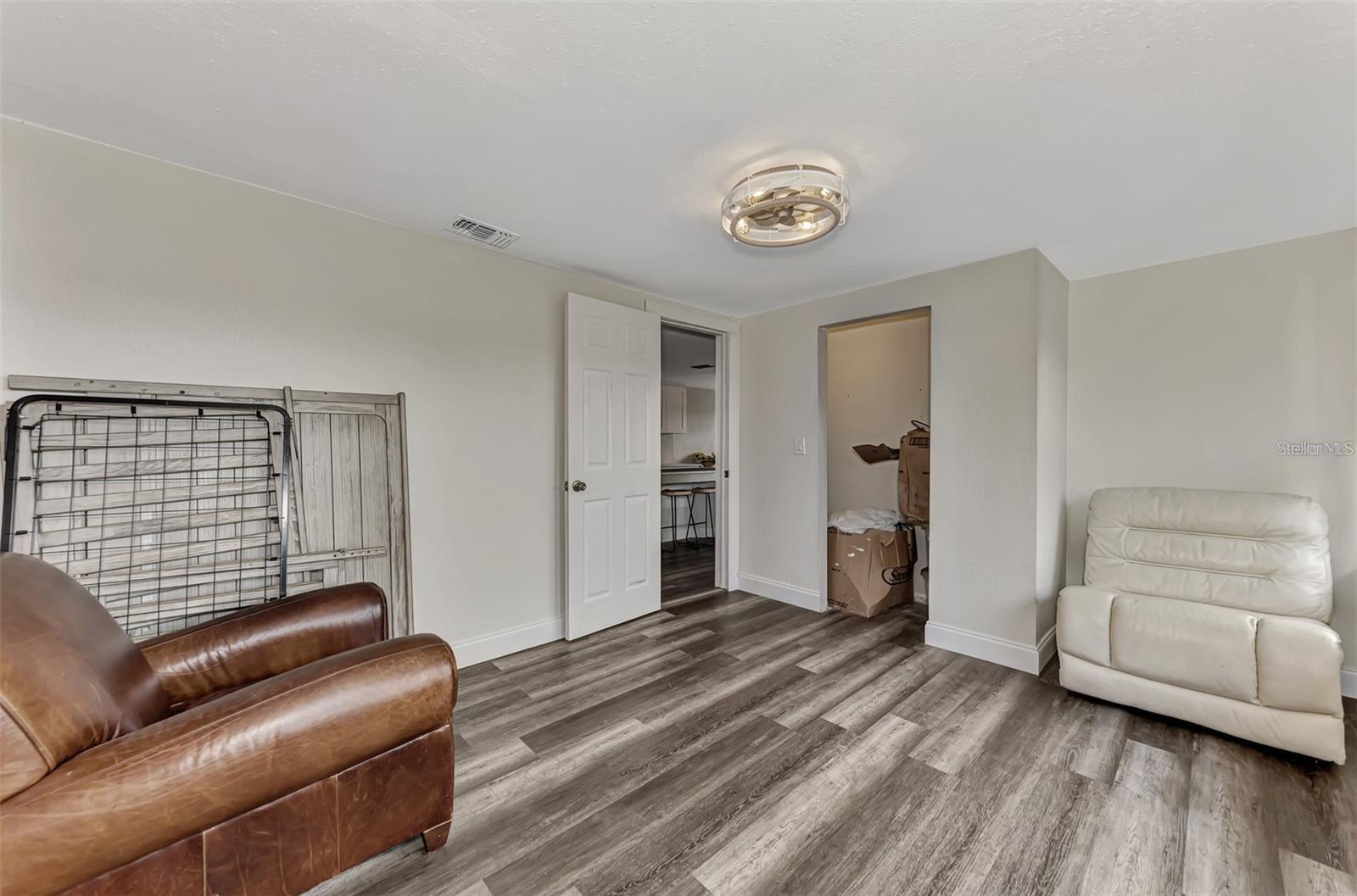 WARM MINERAL SPGS - Residential Lease