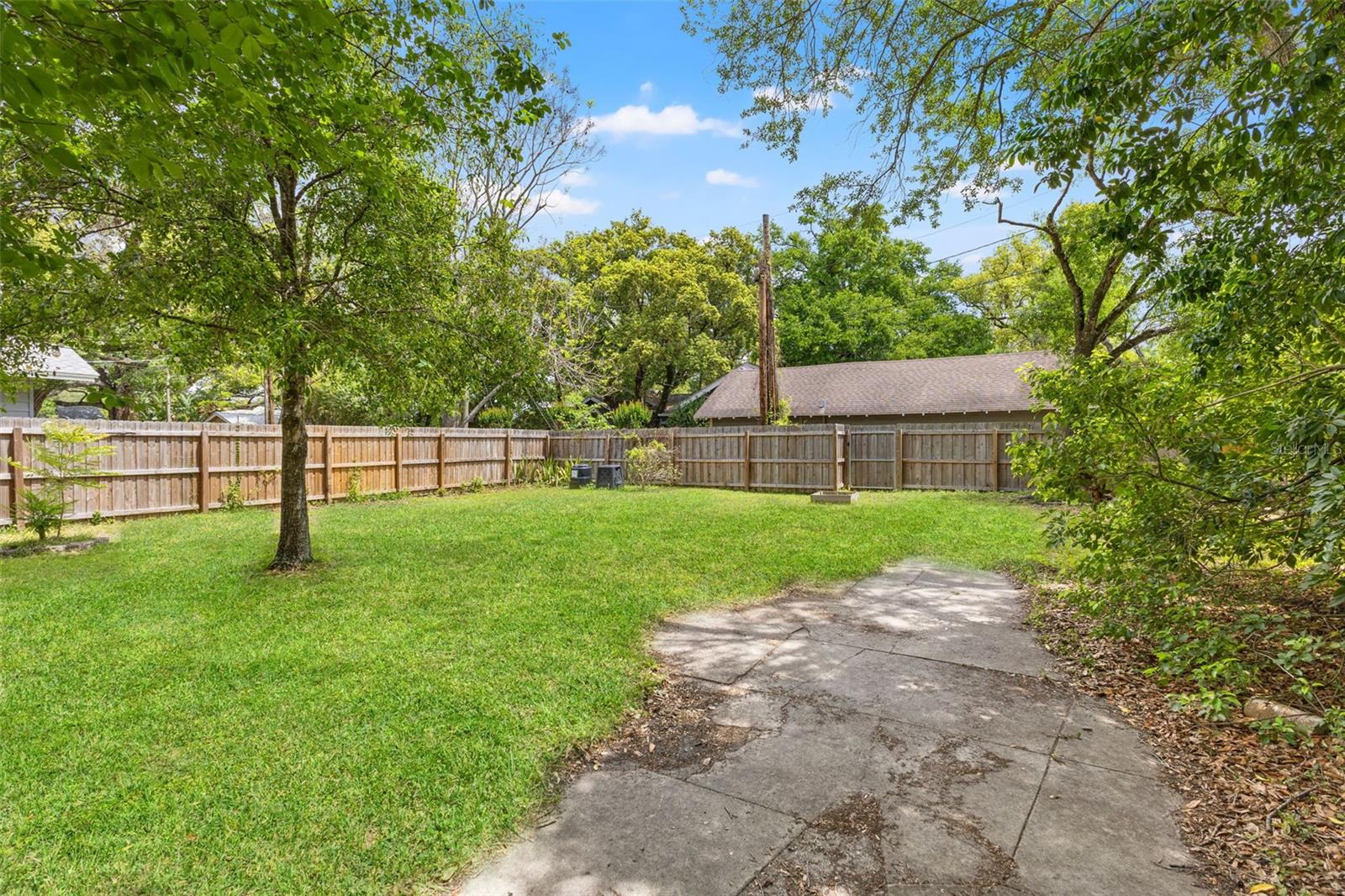 SEMINOLE HEIGHTS OF NORTH TAMP - Residential