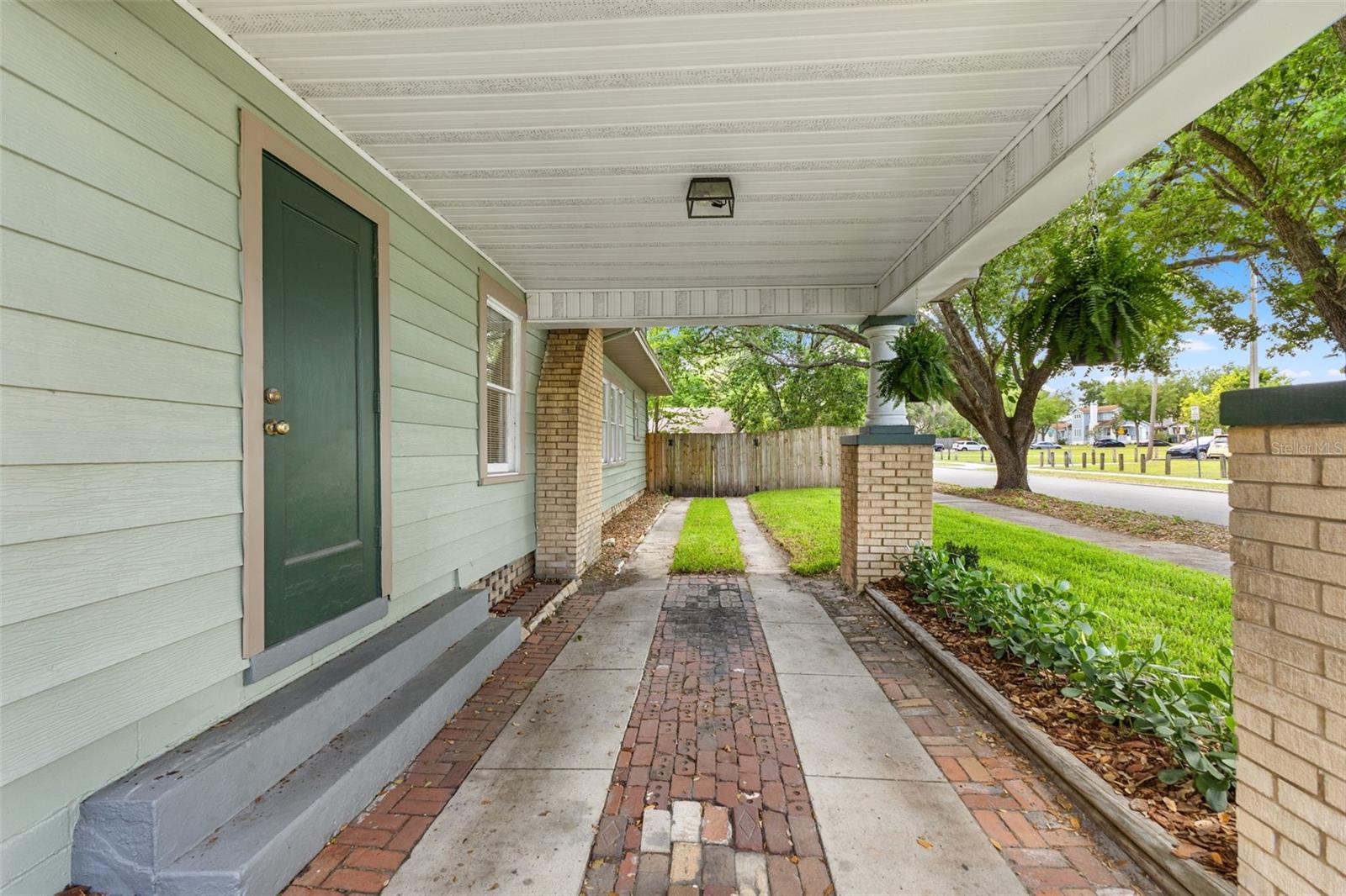 SEMINOLE HEIGHTS OF NORTH TAMP - Residential