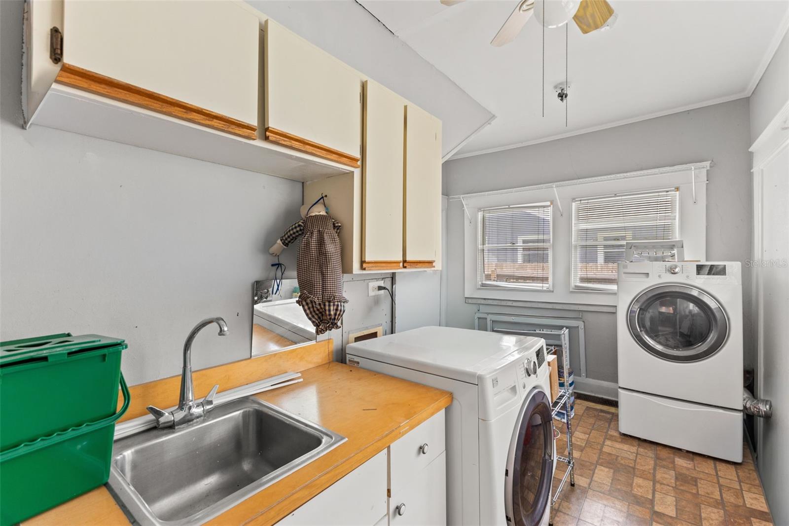 SEMINOLE HEIGHTS OF NORTH TAMP - Residential