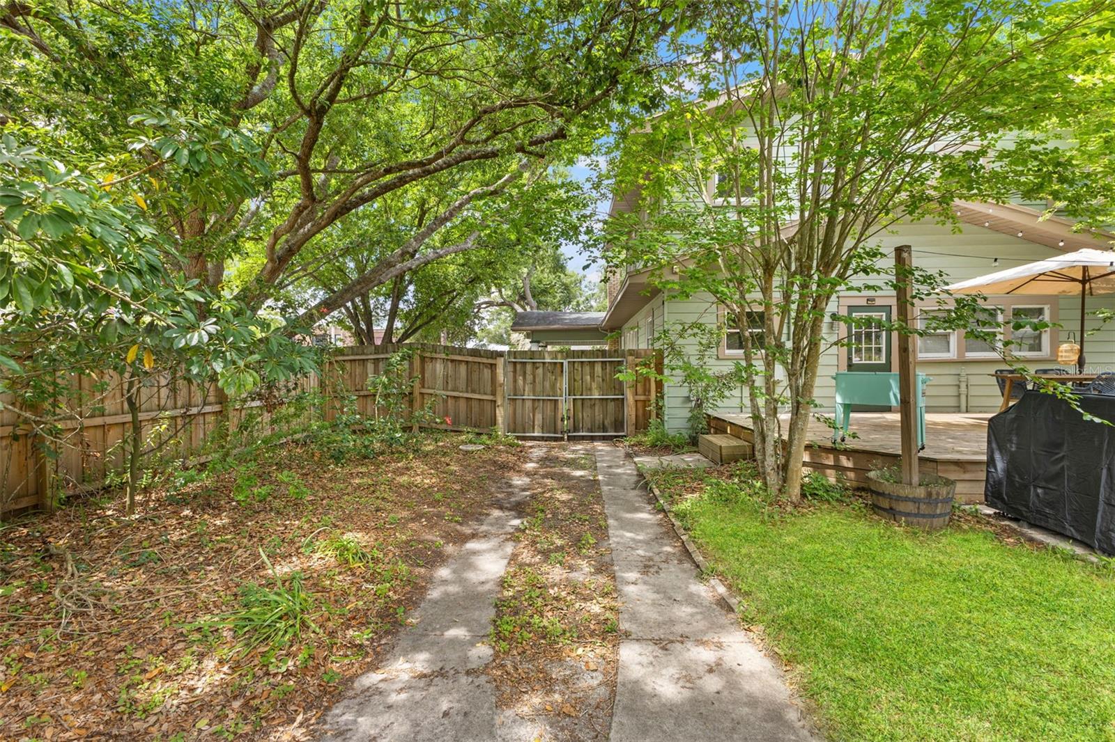 SEMINOLE HEIGHTS OF NORTH TAMP - Residential