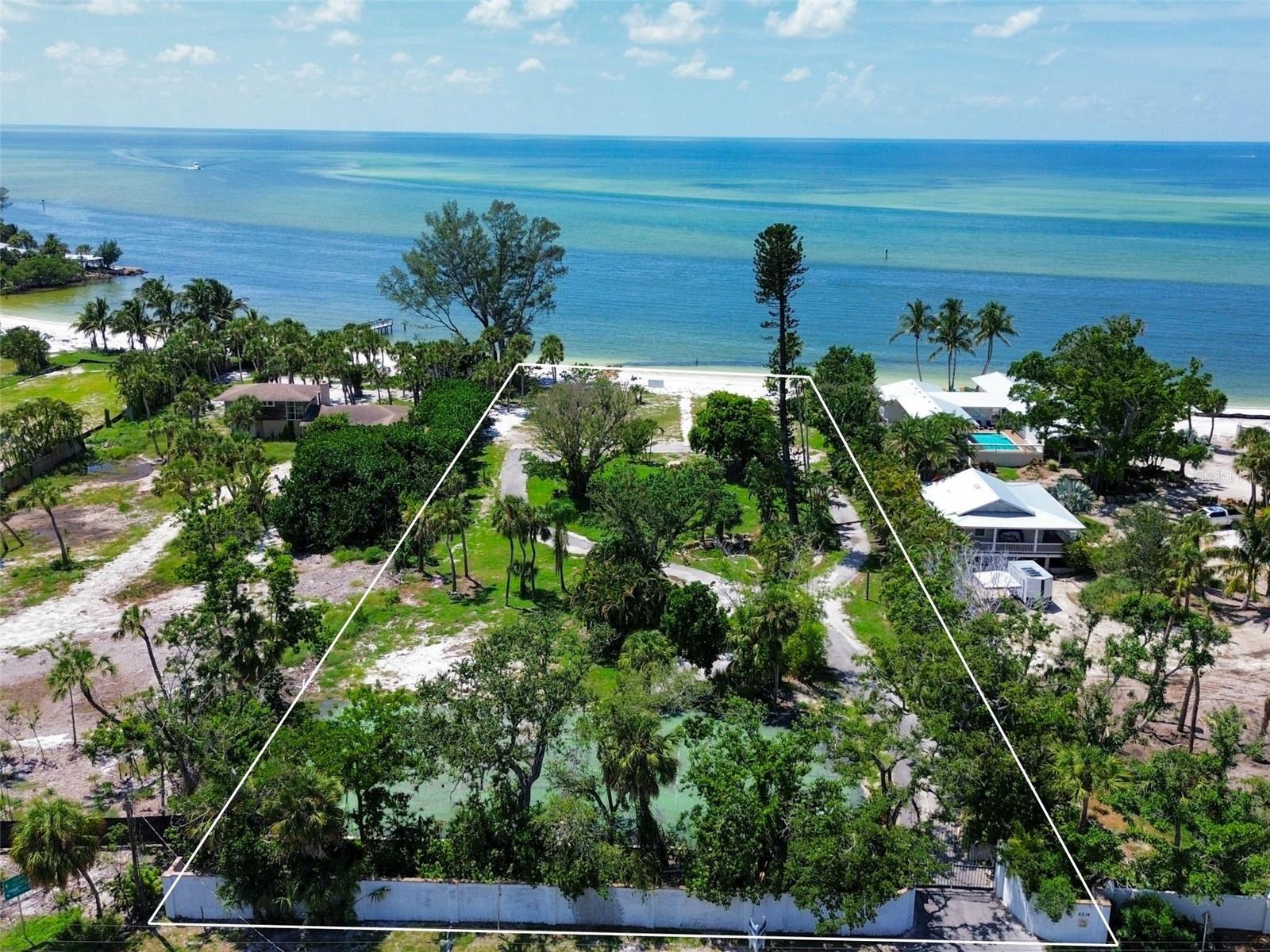 FIDDER BAYOU - Residential