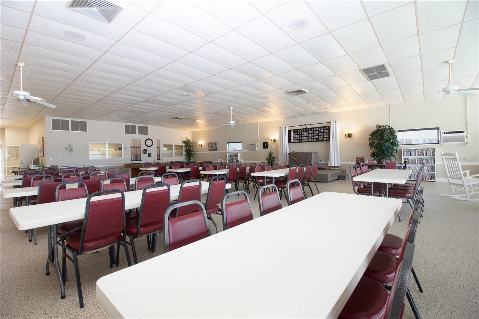 SHORE CREST BLDG - Residential