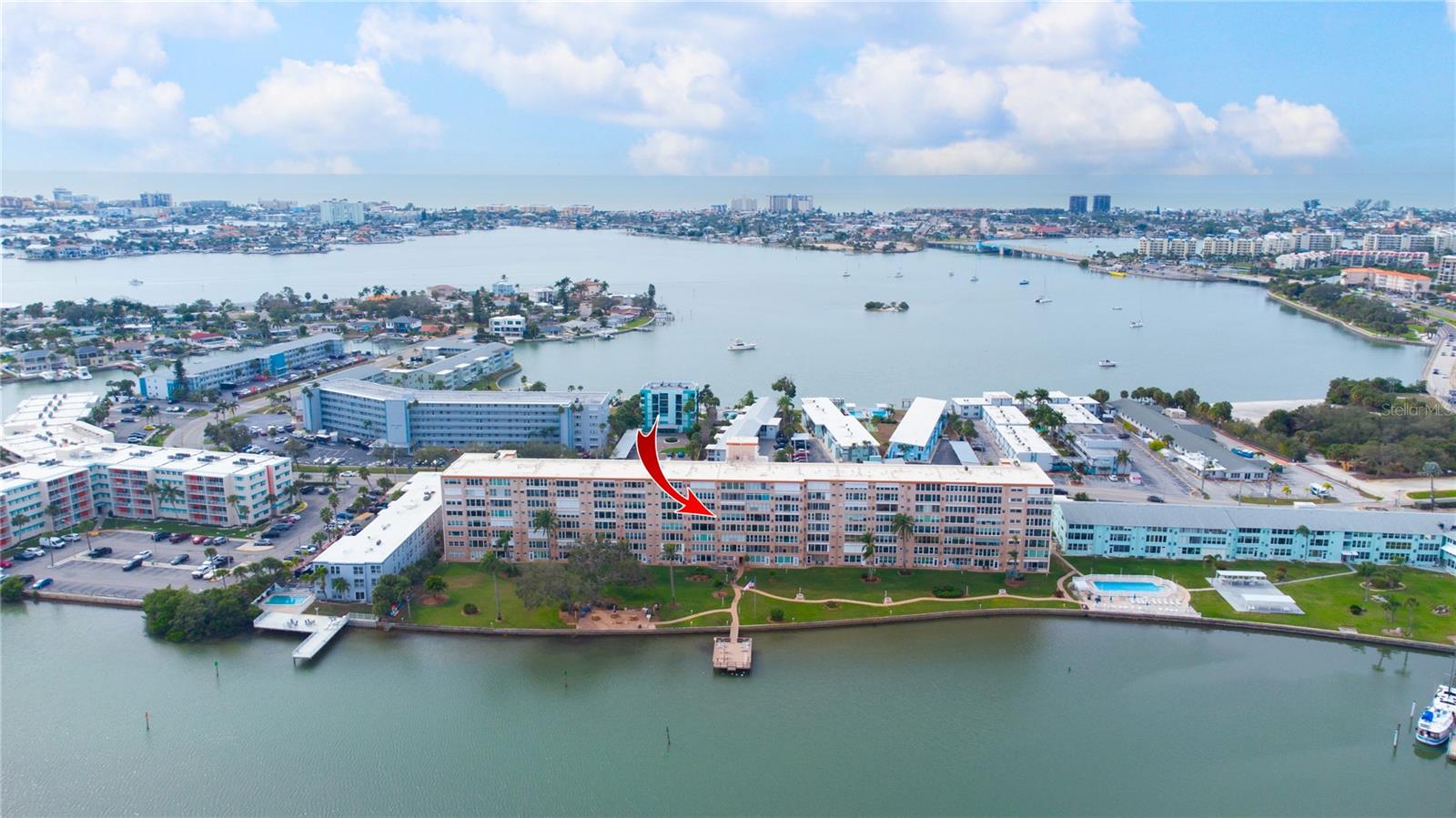 SHORE CREST BLDG - Residential