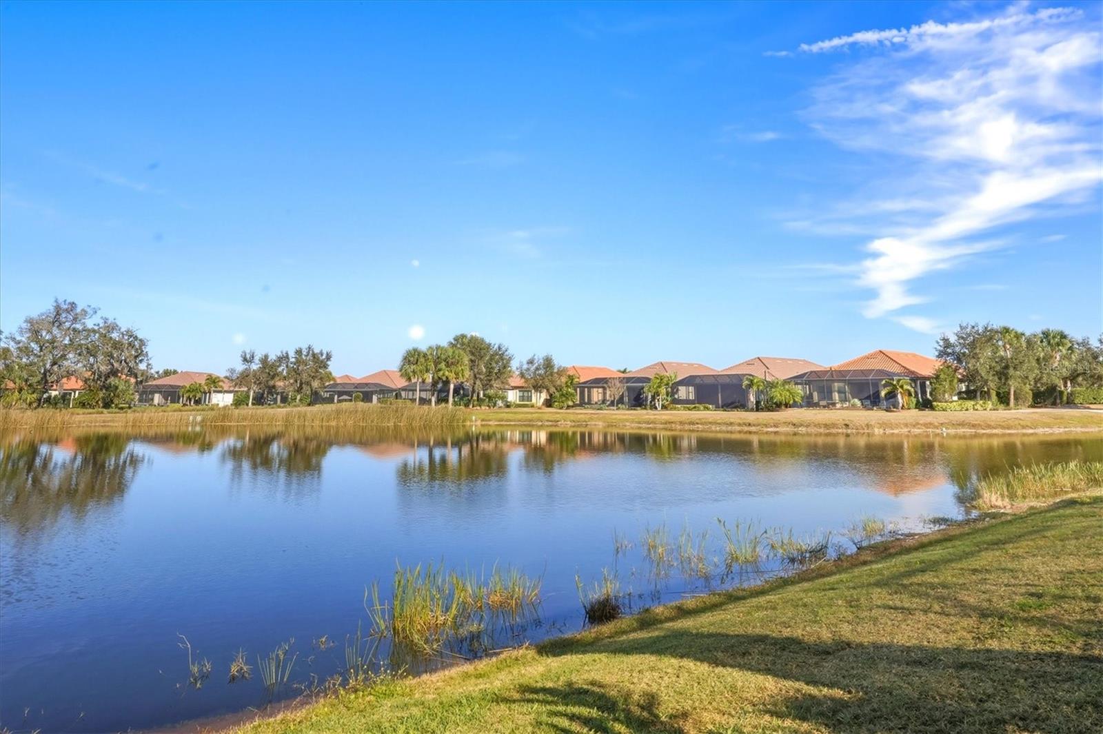 ESPLANADE - Residential