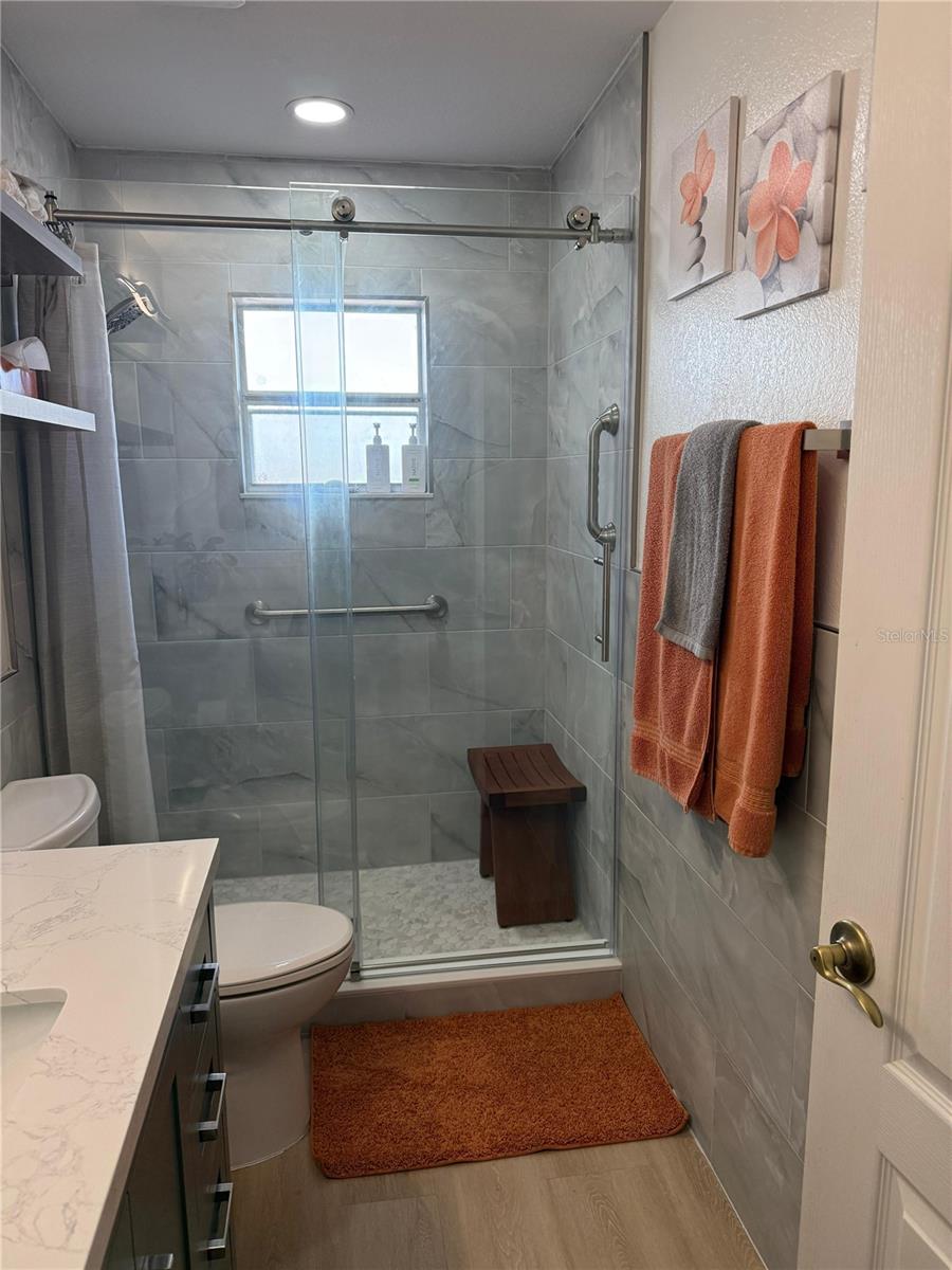 ROCKET CITY - Residential