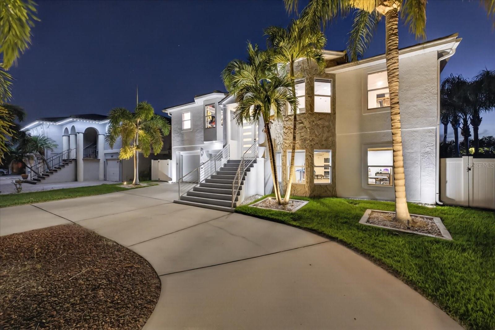 FLOR A MAR - Residential