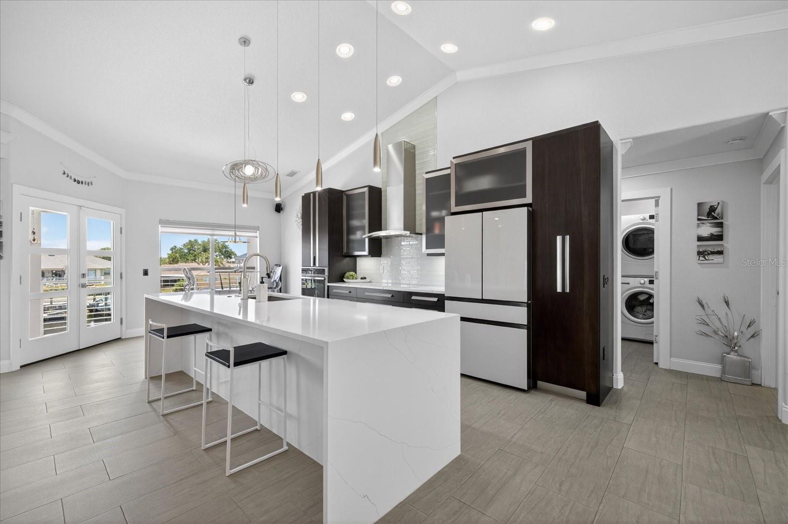 FLOR A MAR - Residential