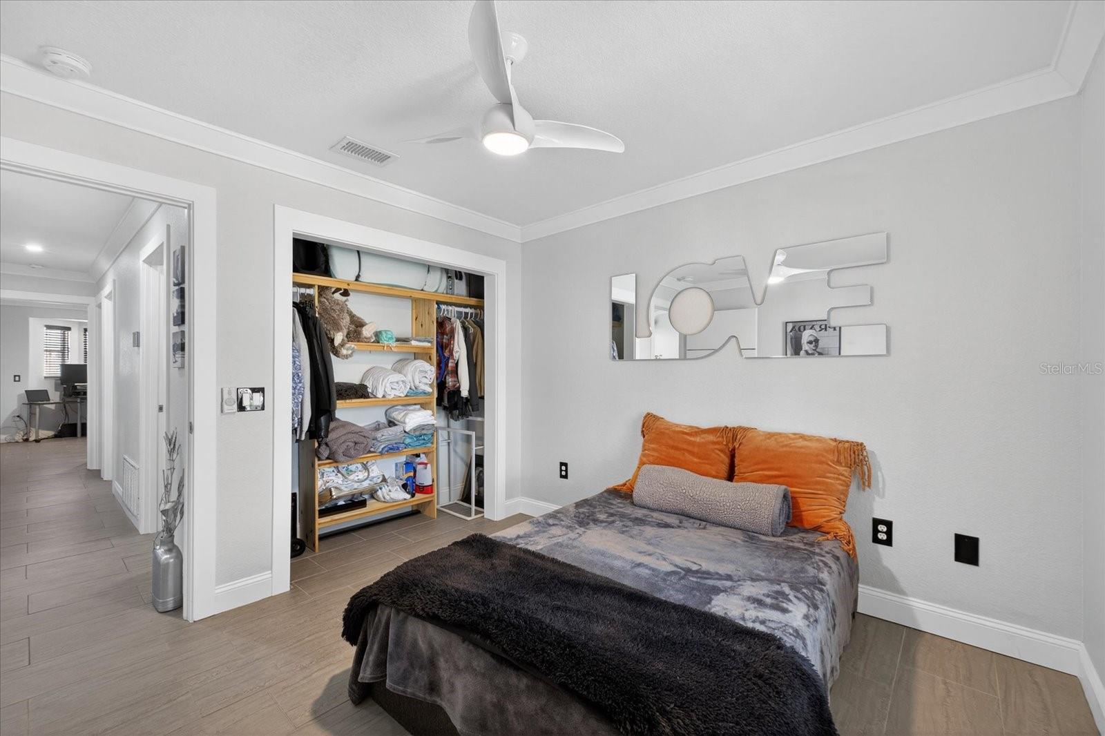 FLOR A MAR - Residential