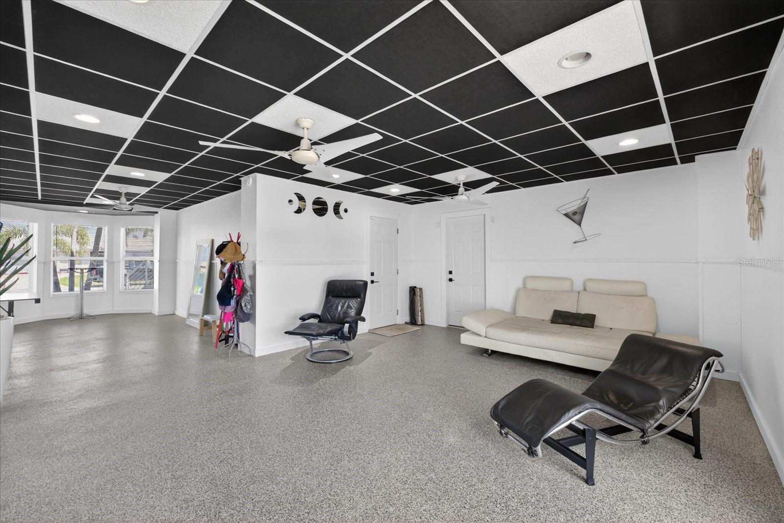 FLOR A MAR - Residential