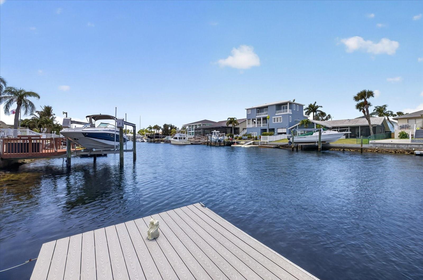 FLOR A MAR - Residential