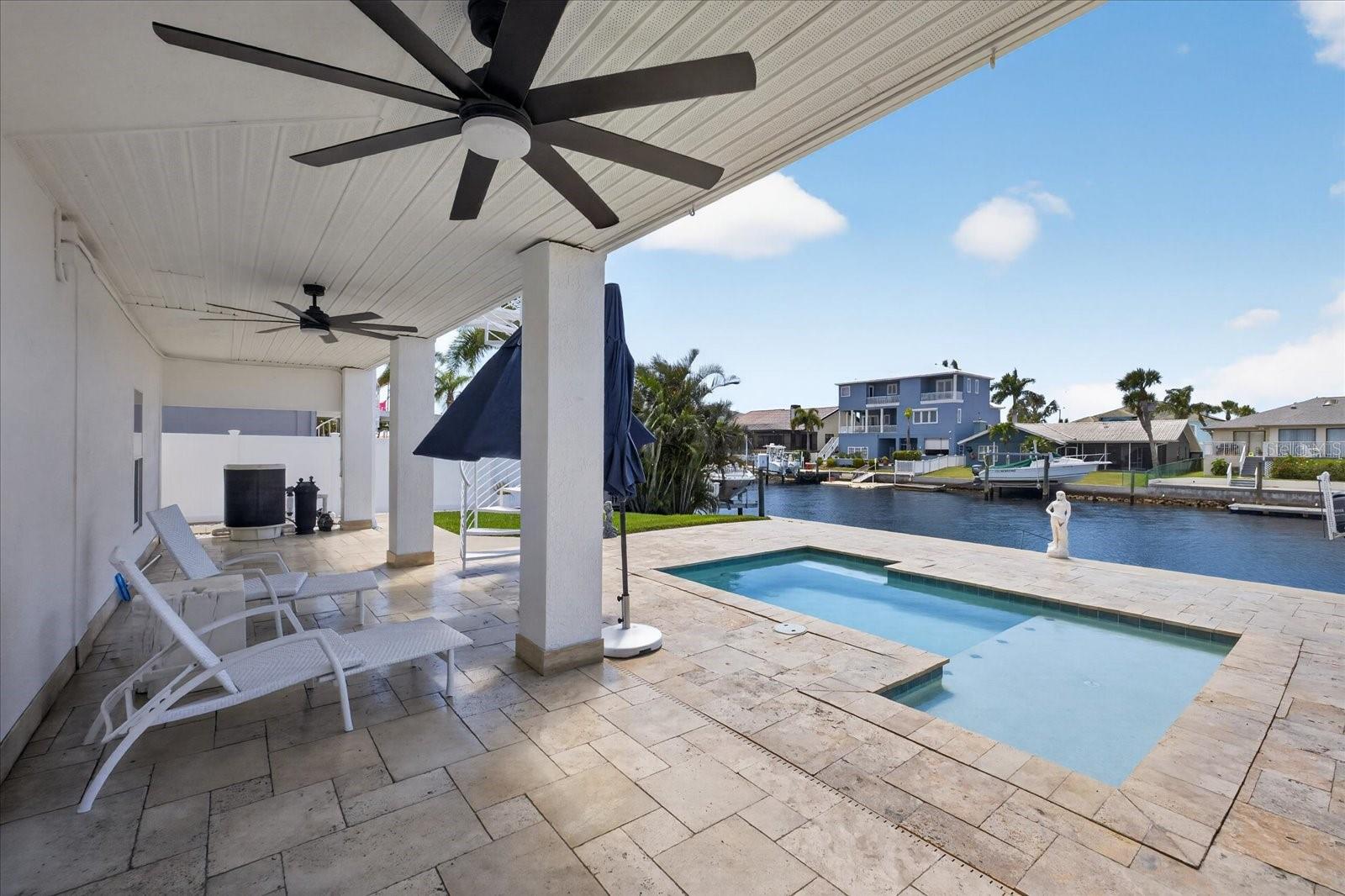 FLOR A MAR - Residential