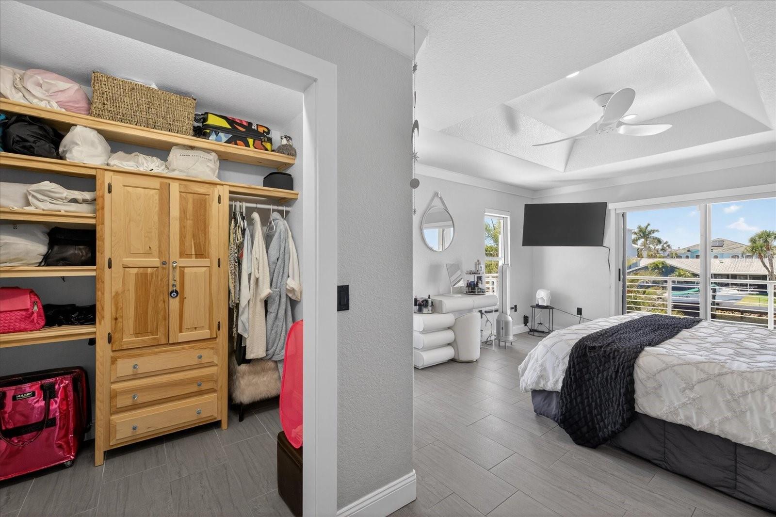 FLOR A MAR - Residential