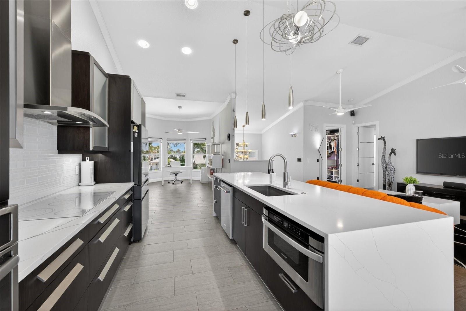 FLOR A MAR - Residential
