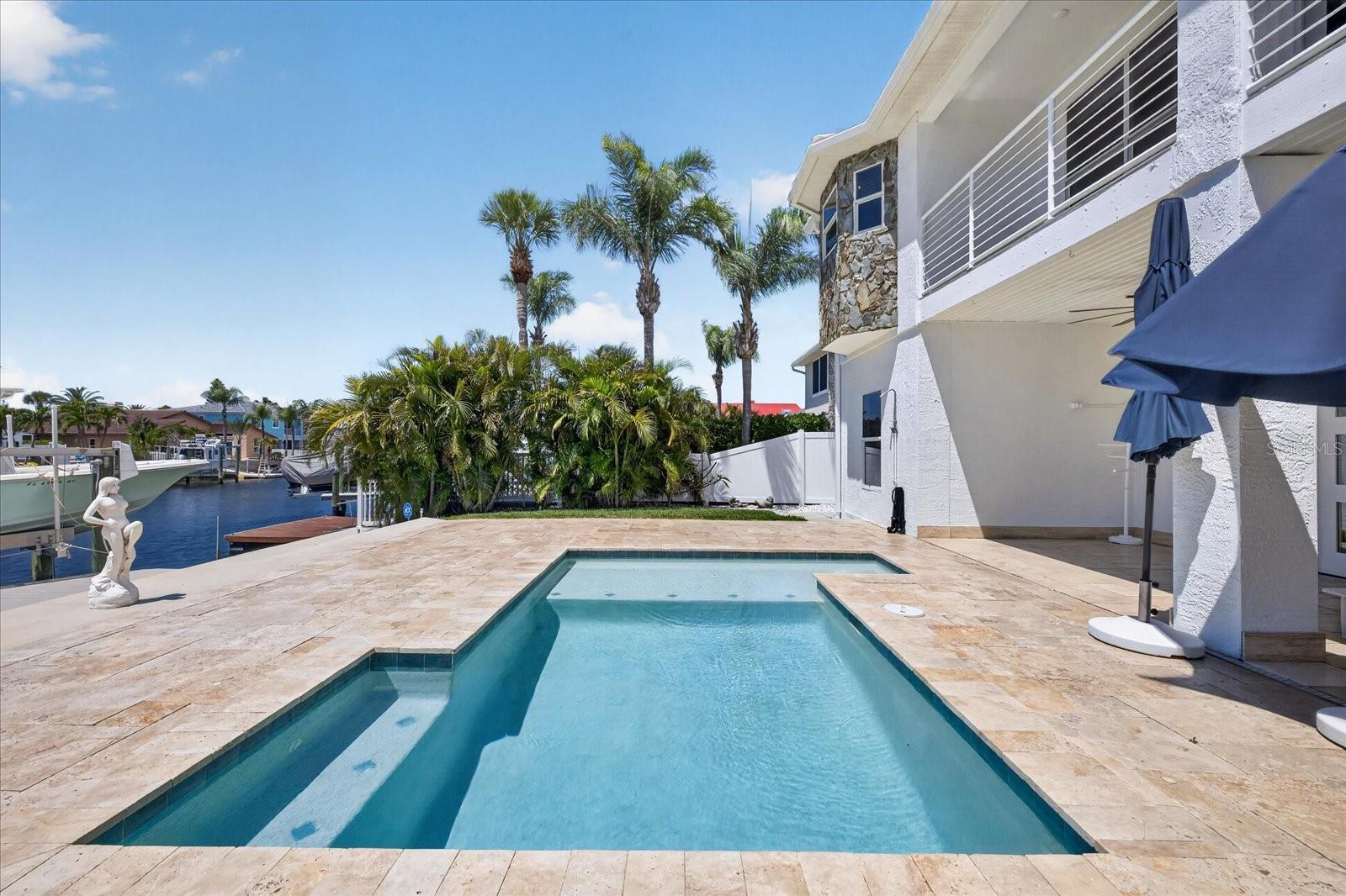 FLOR A MAR - Residential
