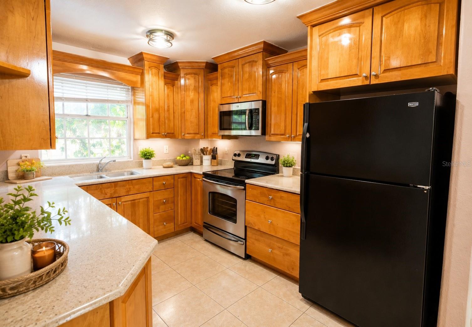 Casas a venda 4 - Jen Dantas 2305 HAYWOOD COURT 203