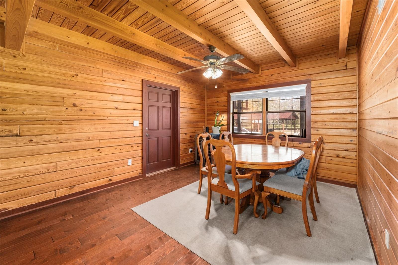 HUNTERS TRAIL RANCHETTES - Residential