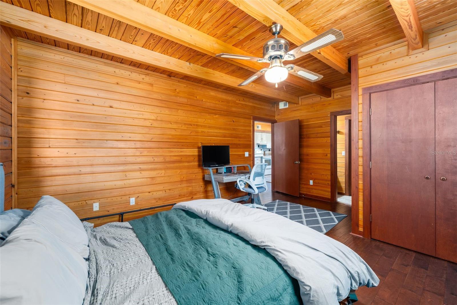 HUNTERS TRAIL RANCHETTES - Residential