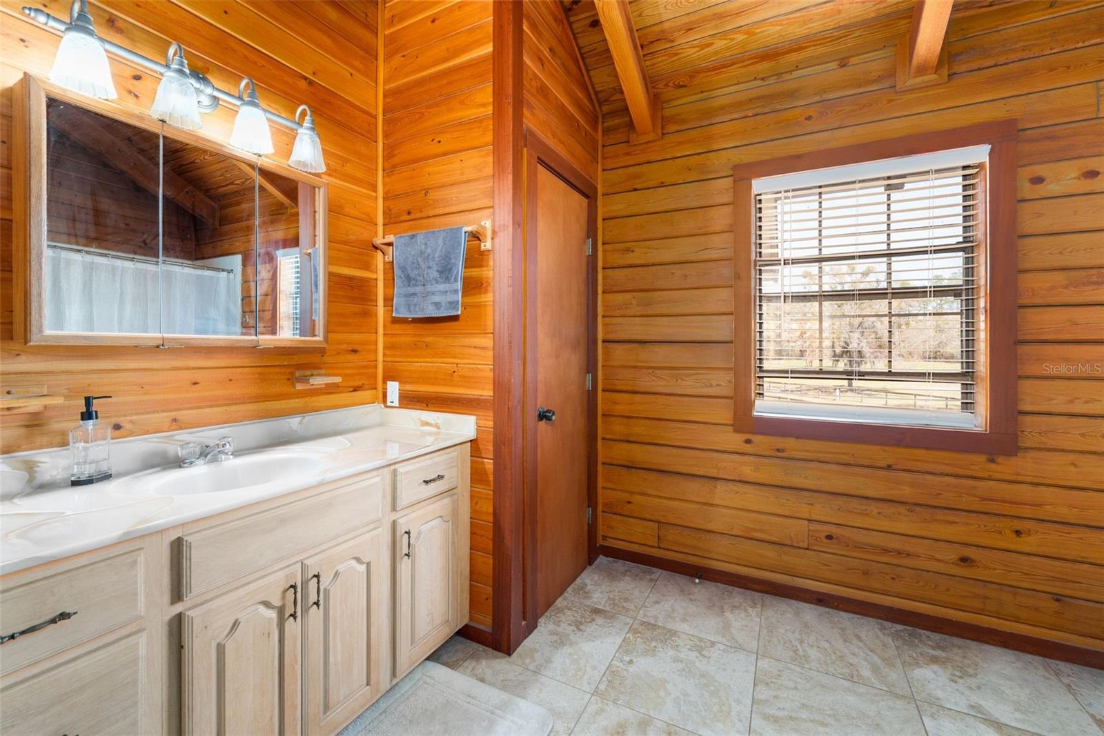 HUNTERS TRAIL RANCHETTES - Residential