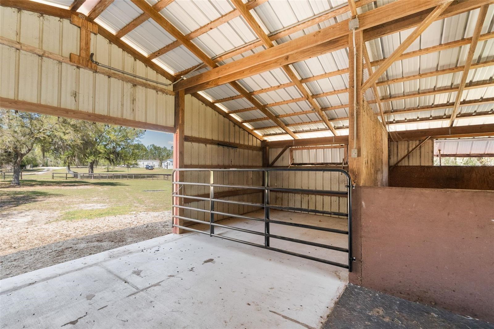 HUNTERS TRAIL RANCHETTES - Residential