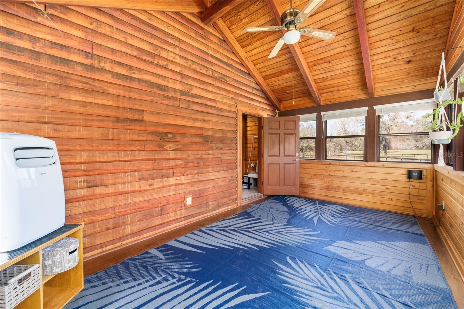 HUNTERS TRAIL RANCHETTES - Residential