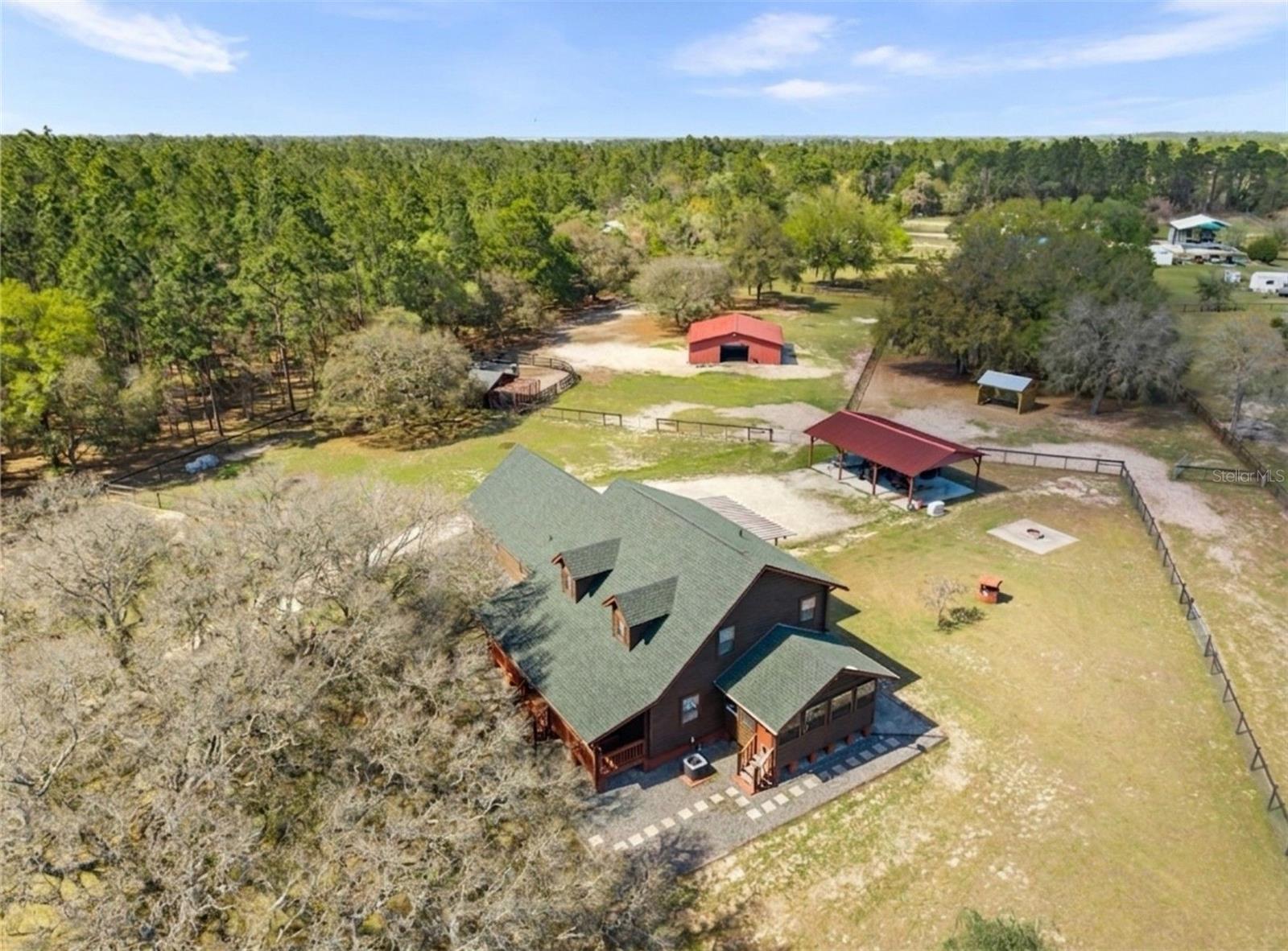 HUNTERS TRAIL RANCHETTES - Residential