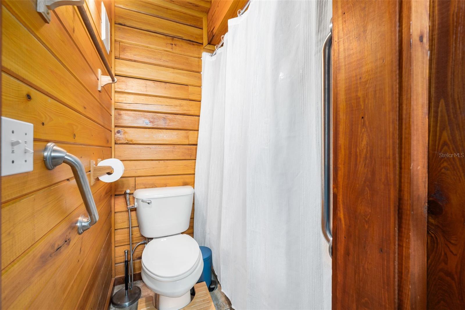 HUNTERS TRAIL RANCHETTES - Residential