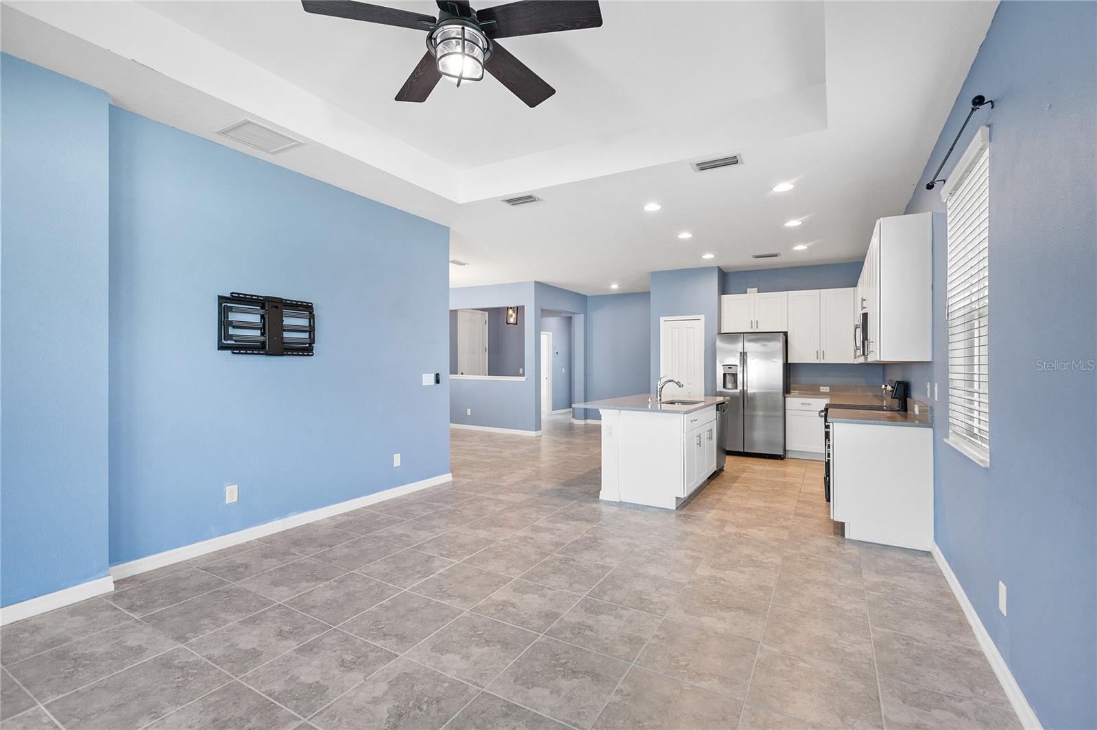HIDDEN CRK PH 1 - Residential Lease