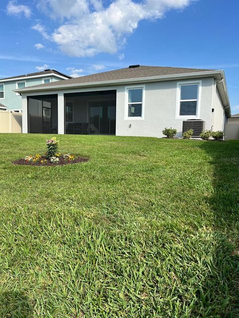 A home in WIMAUMA