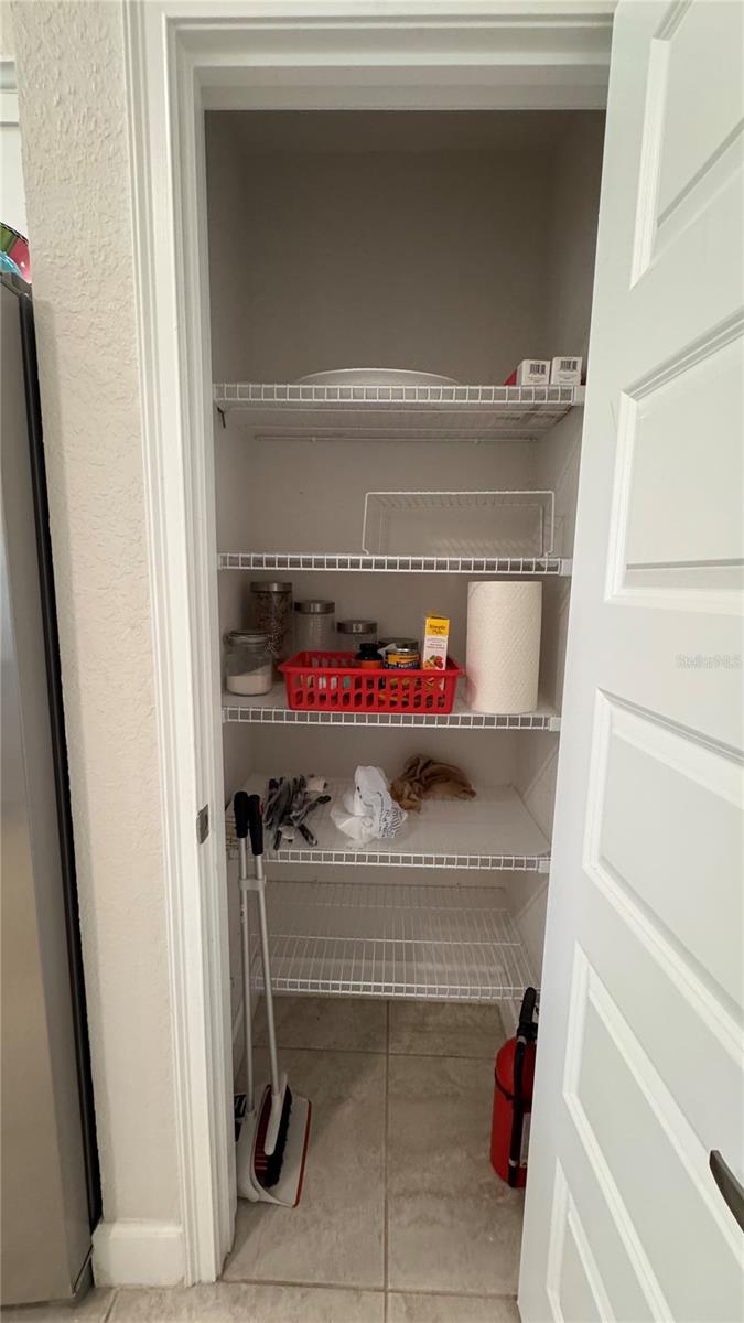 HIDDEN LAKE UN IV - Residential