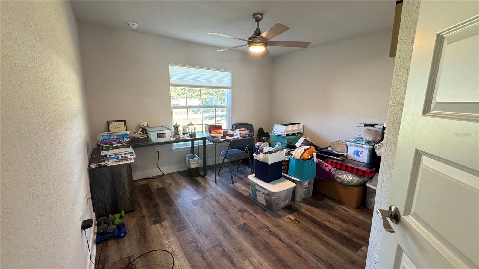 HIDDEN LAKE UN IV - Residential