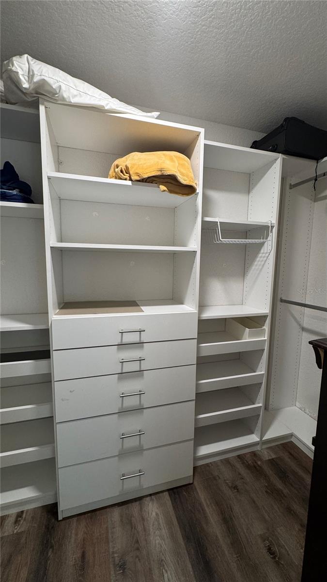 HIDDEN LAKE UN IV - Residential