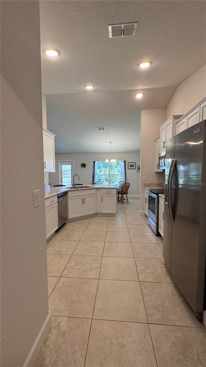 HIDDEN LAKE UN IV - Residential