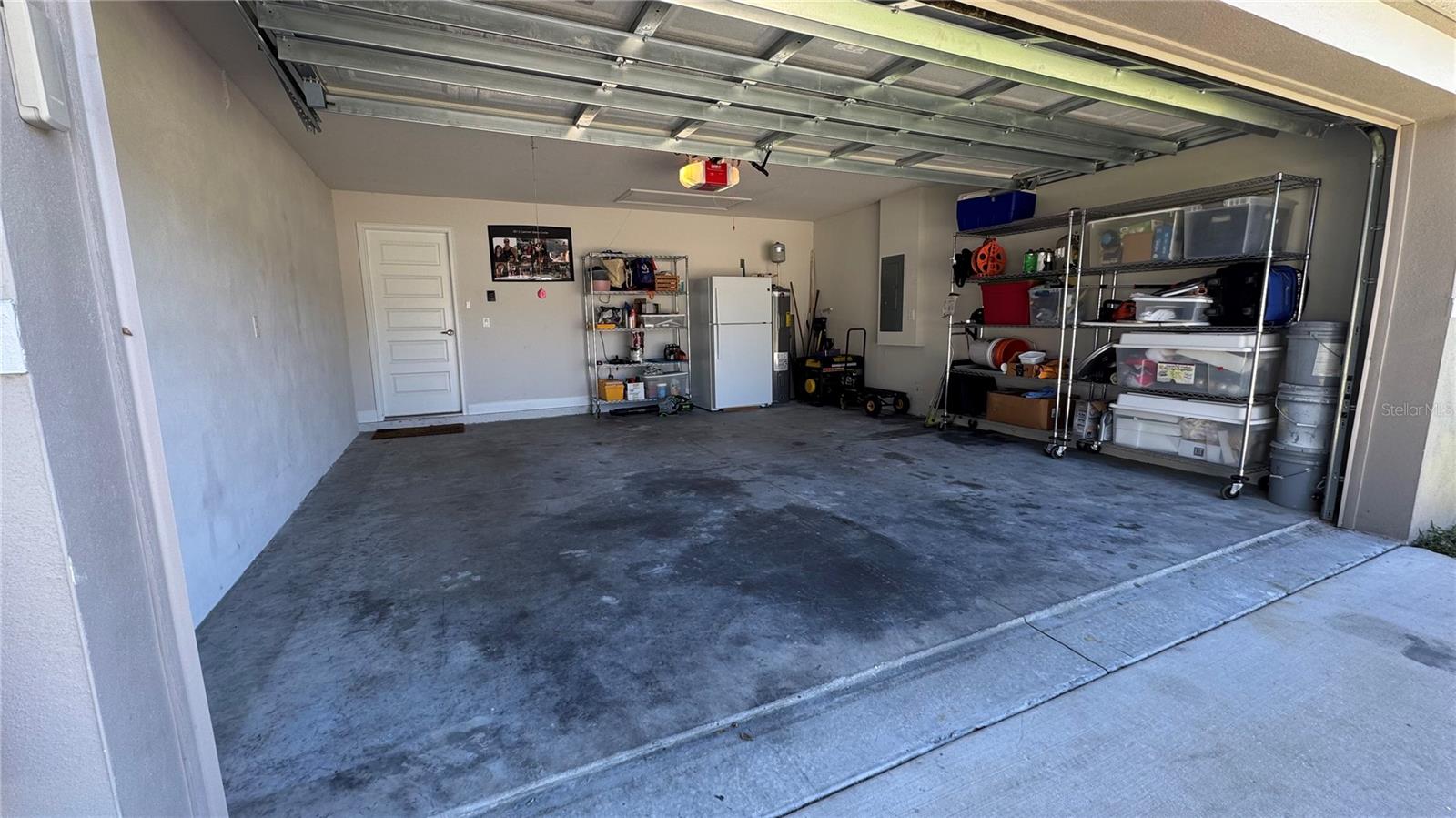 HIDDEN LAKE UN IV - Residential