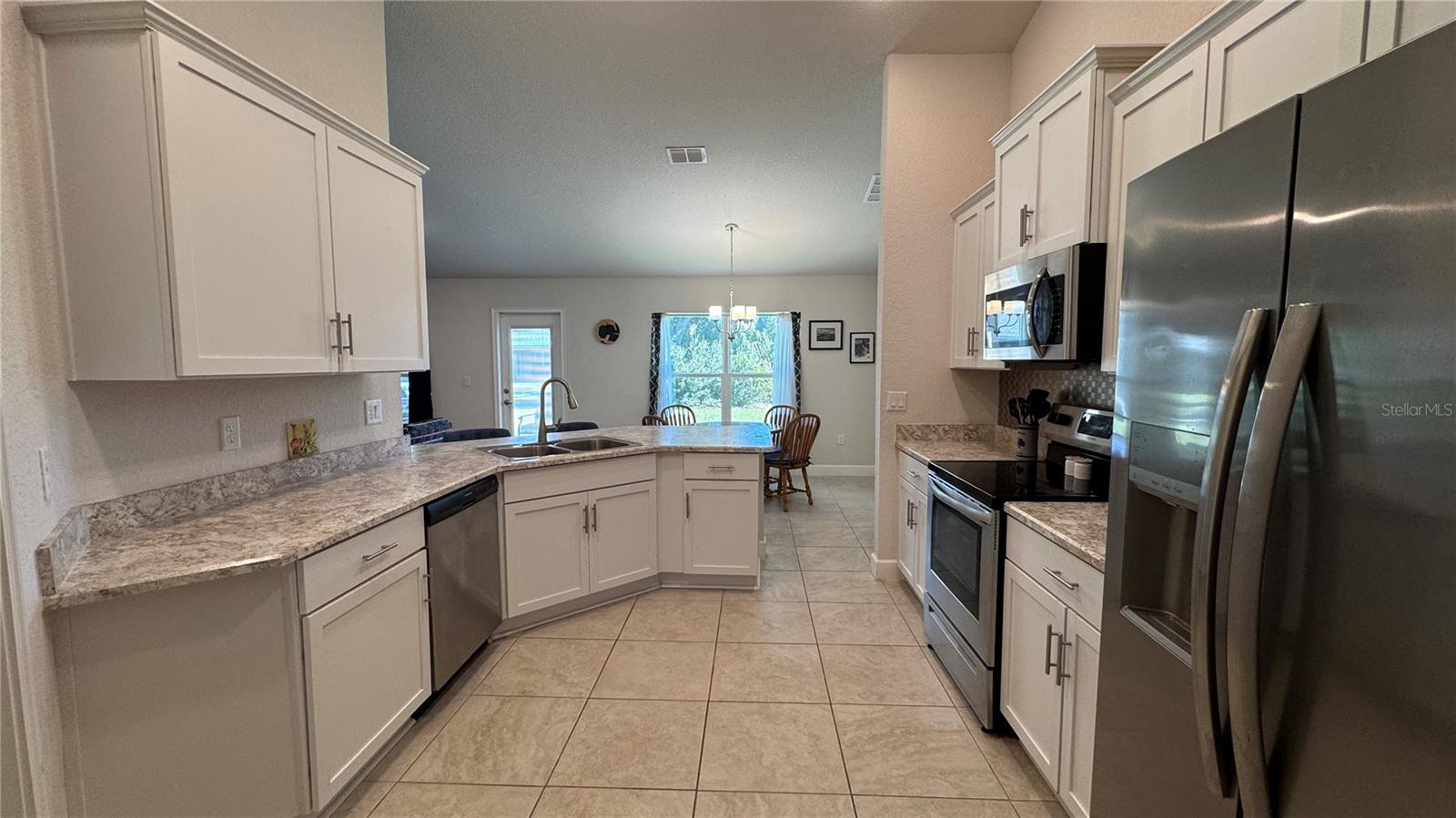 HIDDEN LAKE UN IV - Residential