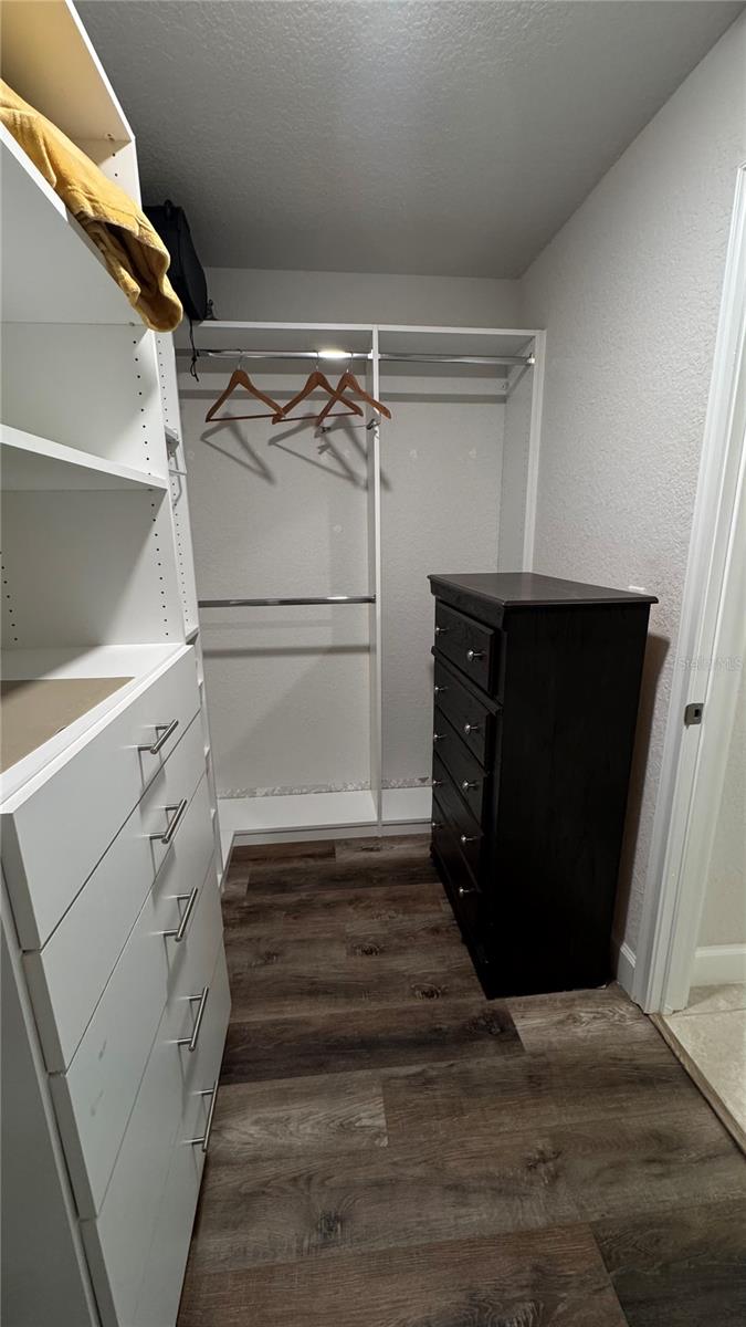 HIDDEN LAKE UN IV - Residential