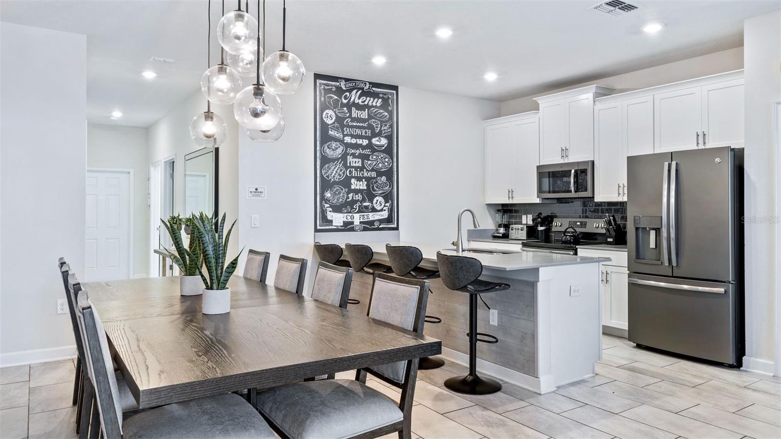 1563 SANDBAGGER DRIVE