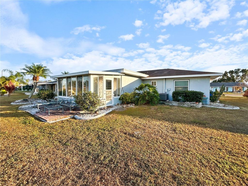 Photo of 703 Ojai Avenue, Sun City Center, FL 33573 (MLS # TB8448421)