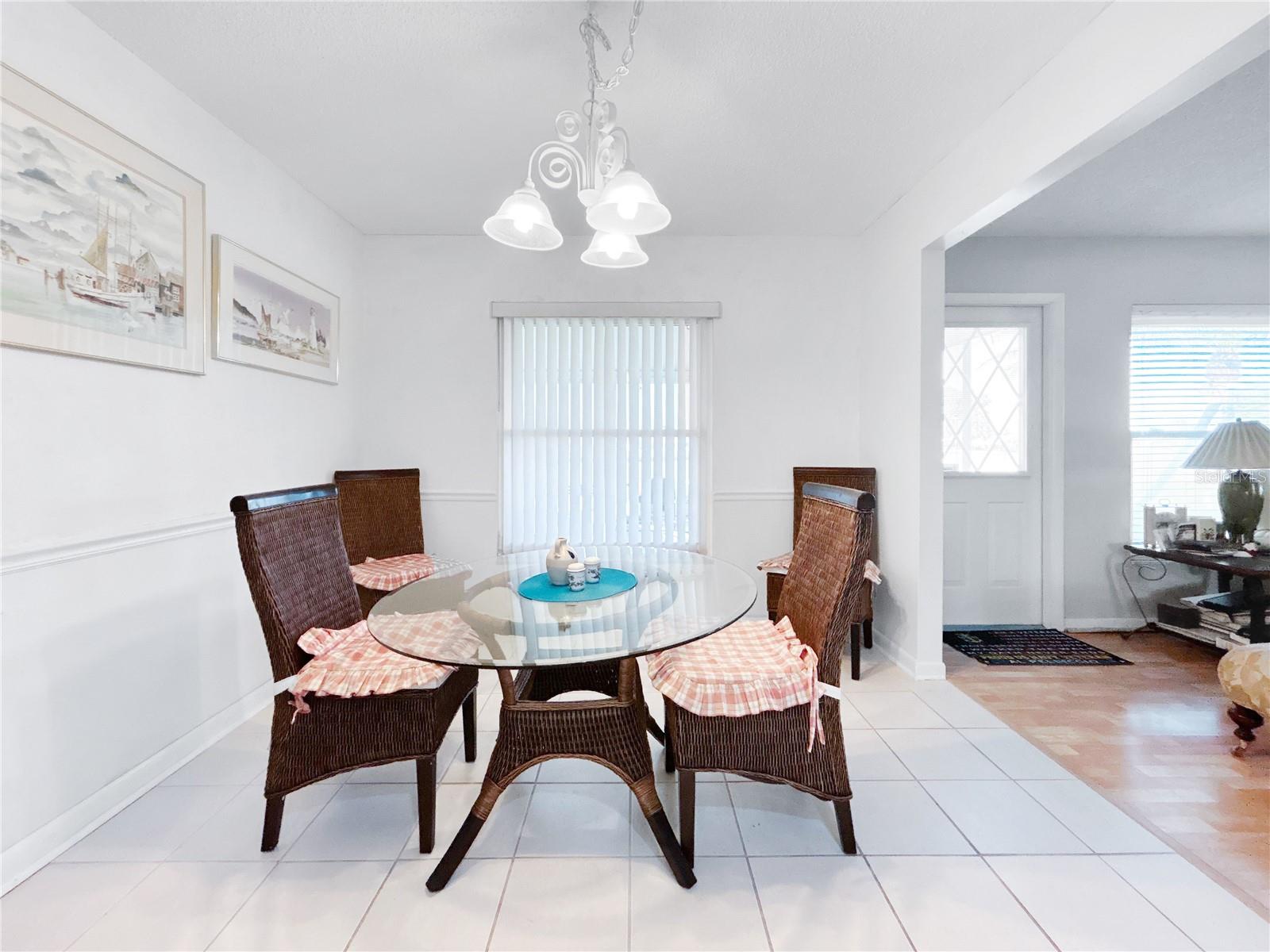 DEL WEBBS SUN CITY FLORIDA UN - Residential