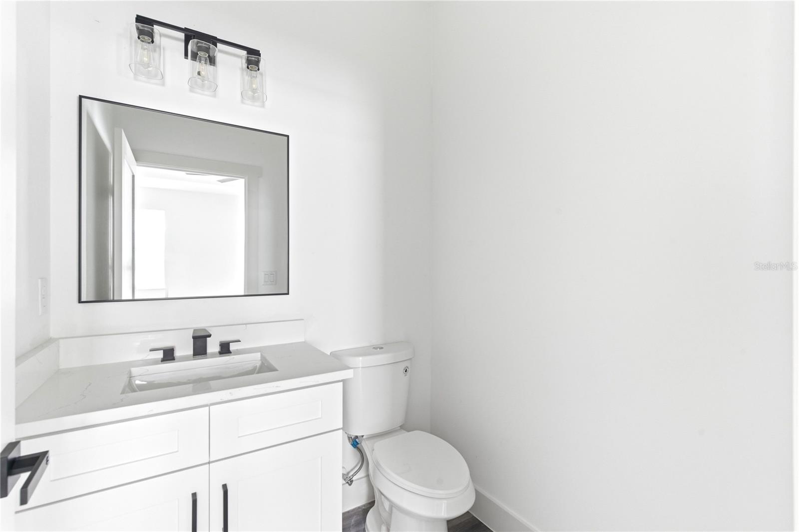 SUBDIVISION OF TRACTS 15 & 1 - Residential