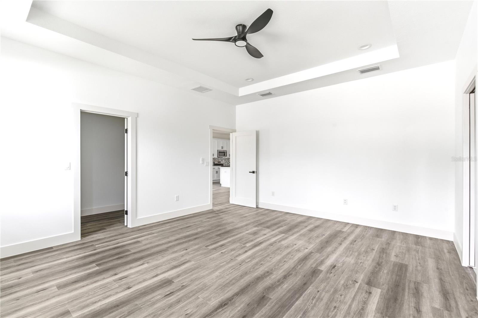 SUBDIVISION OF TRACTS 15 & 1 - Residential