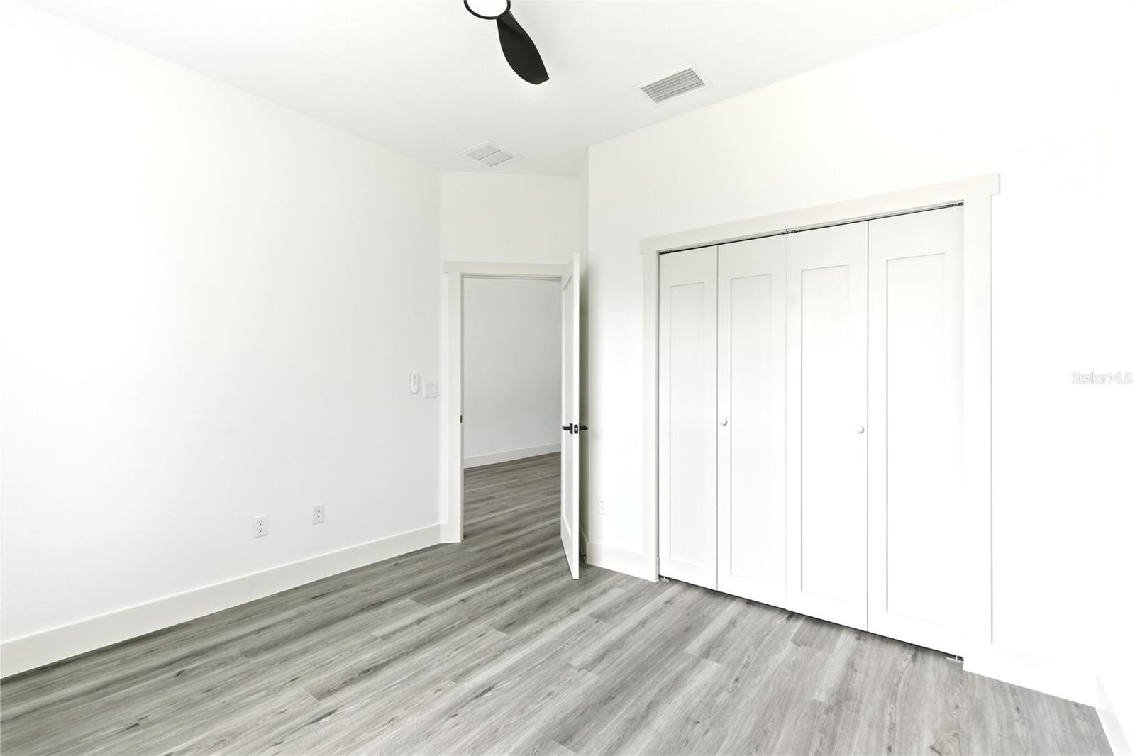 SUBDIVISION OF TRACTS 15 & 1 - Residential