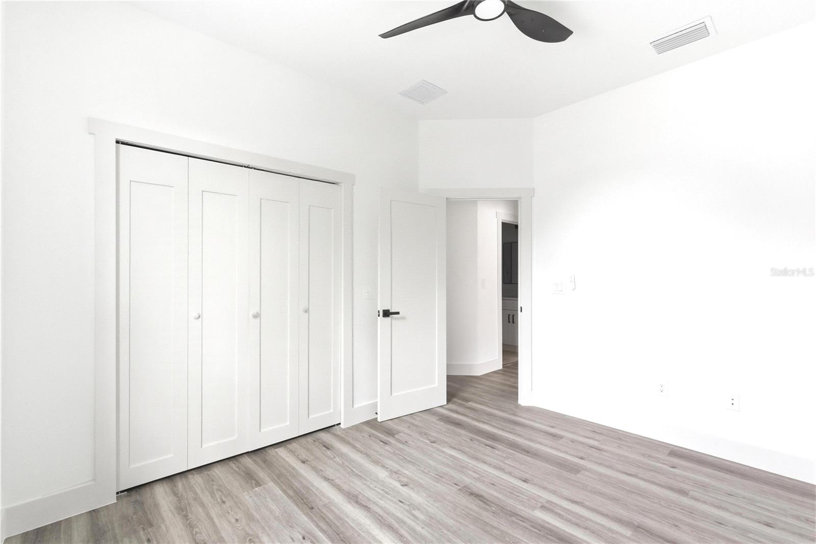 SUBDIVISION OF TRACTS 15 & 1 - Residential