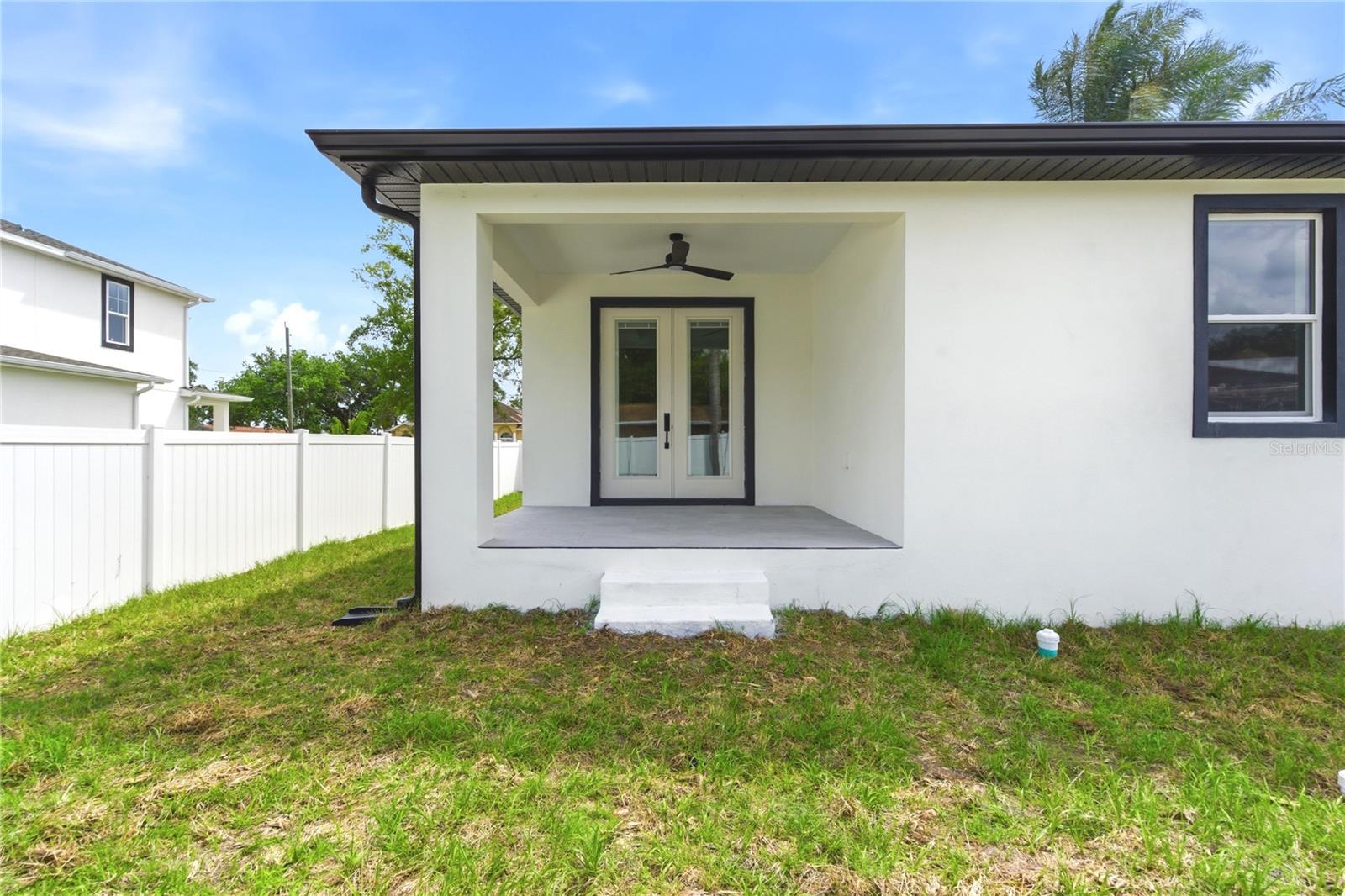 SUBDIVISION OF TRACTS 15 & 1 - Residential